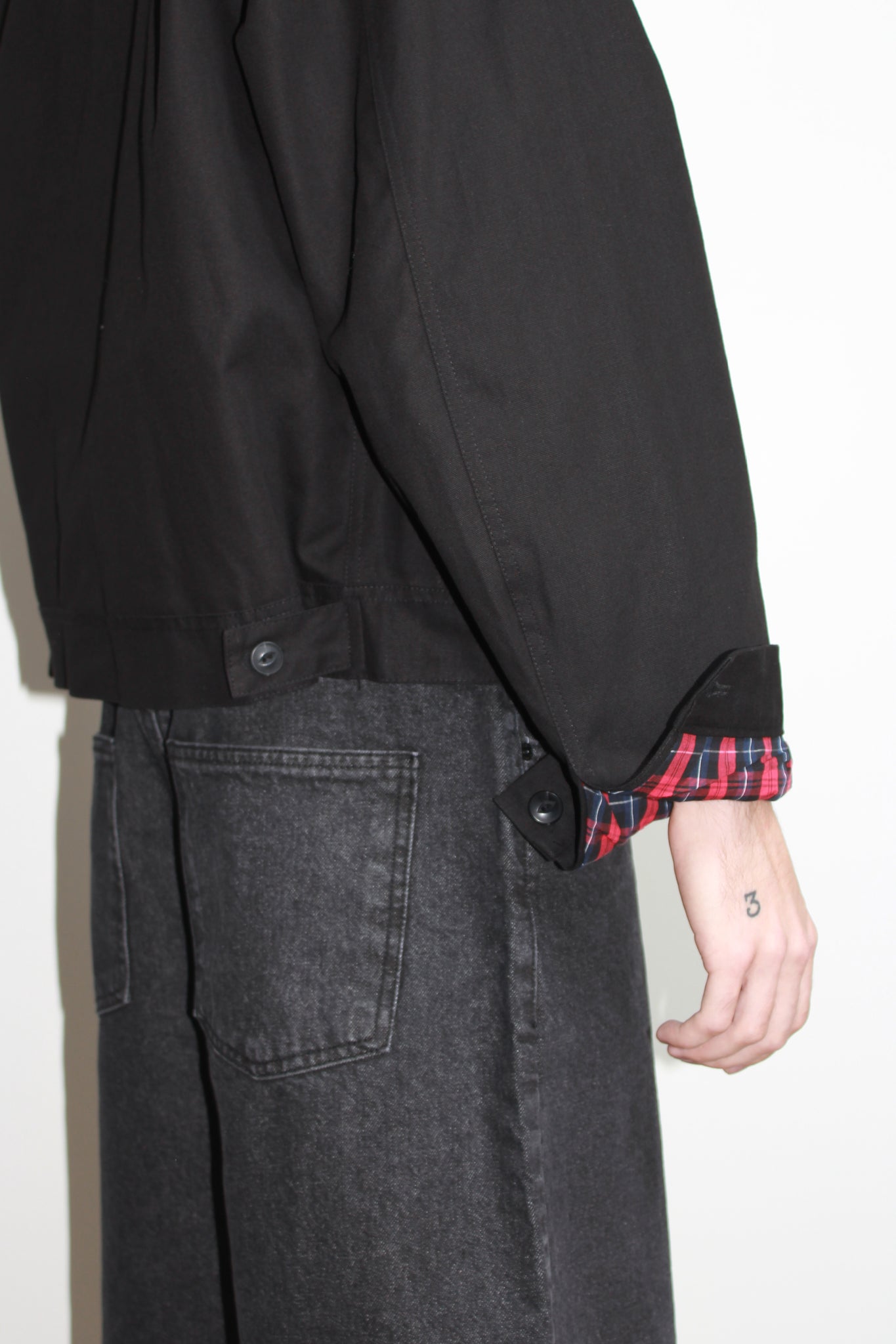 Avow Cotton Jacket in Black