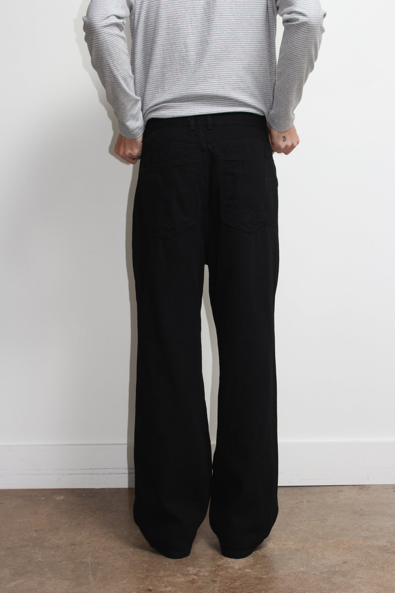 Blanc Double Pintuck Denim in Black