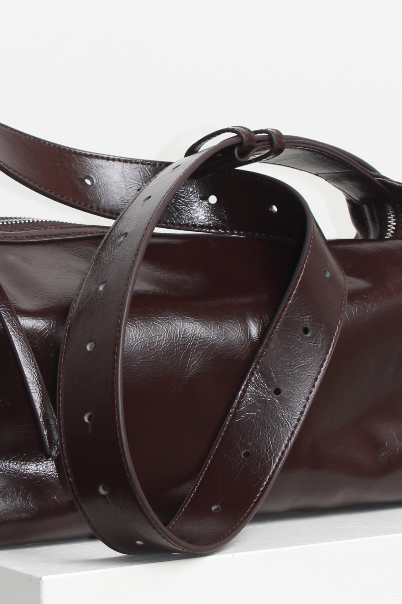 Hide Cross Shoulder Bag in Brown