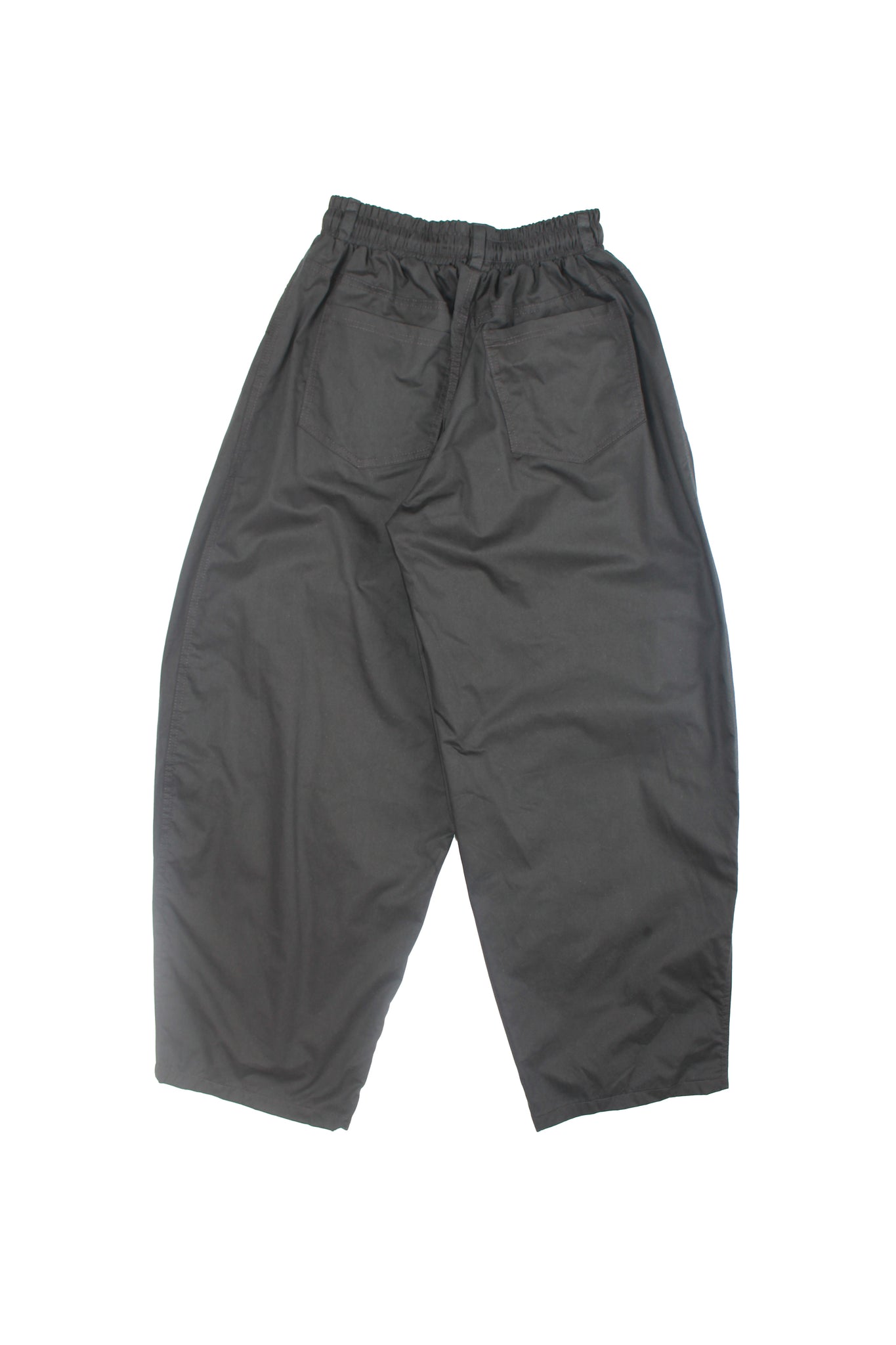 Settle Curved Barrel Leg Pant in Charcoal