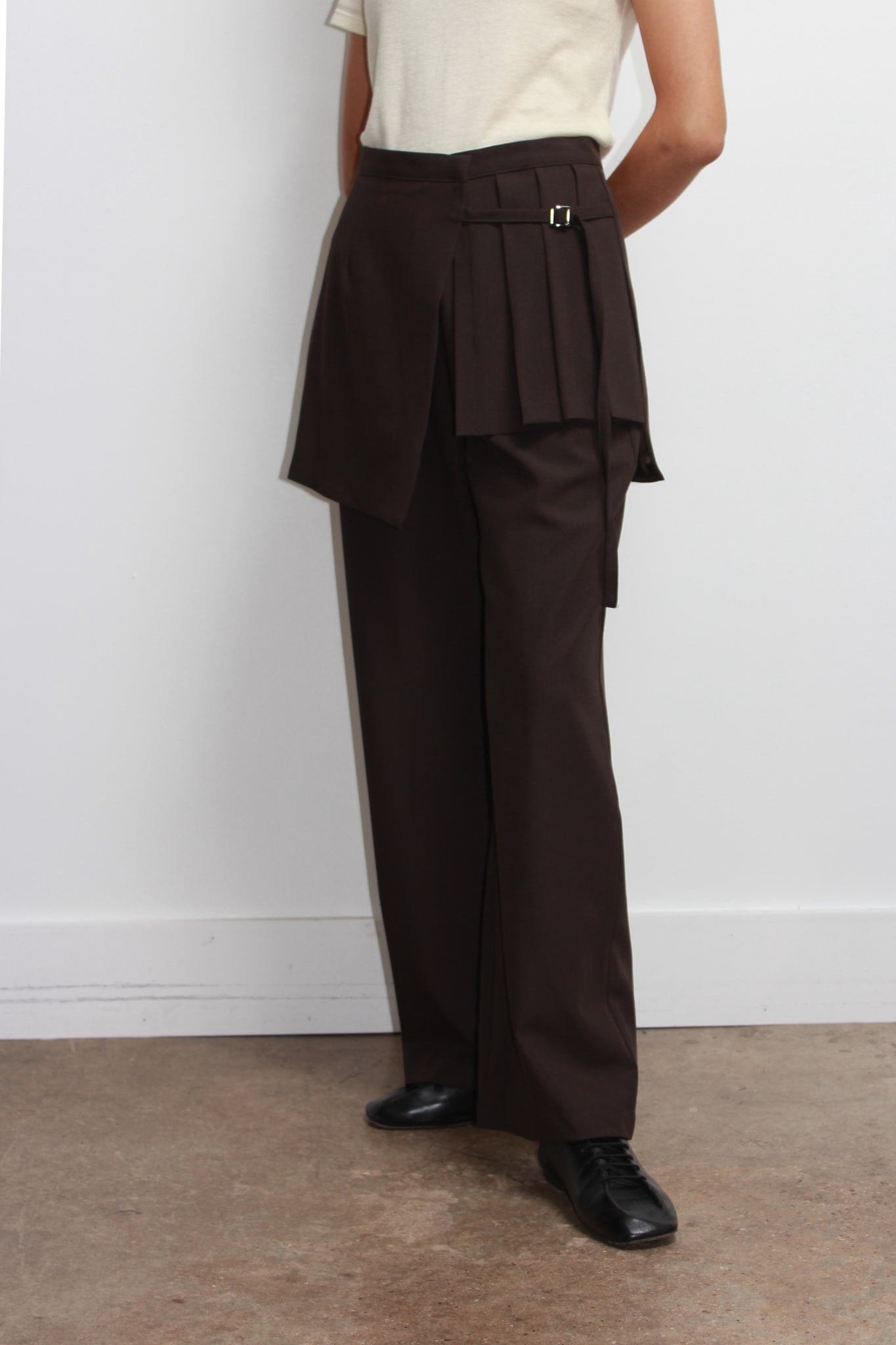 Tei Pleats Wrap Skirt Pants in Chocolate