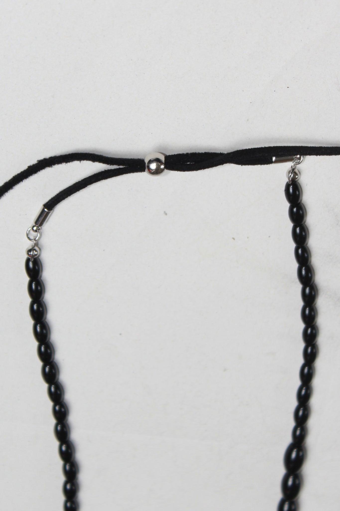 Black oval Necklace