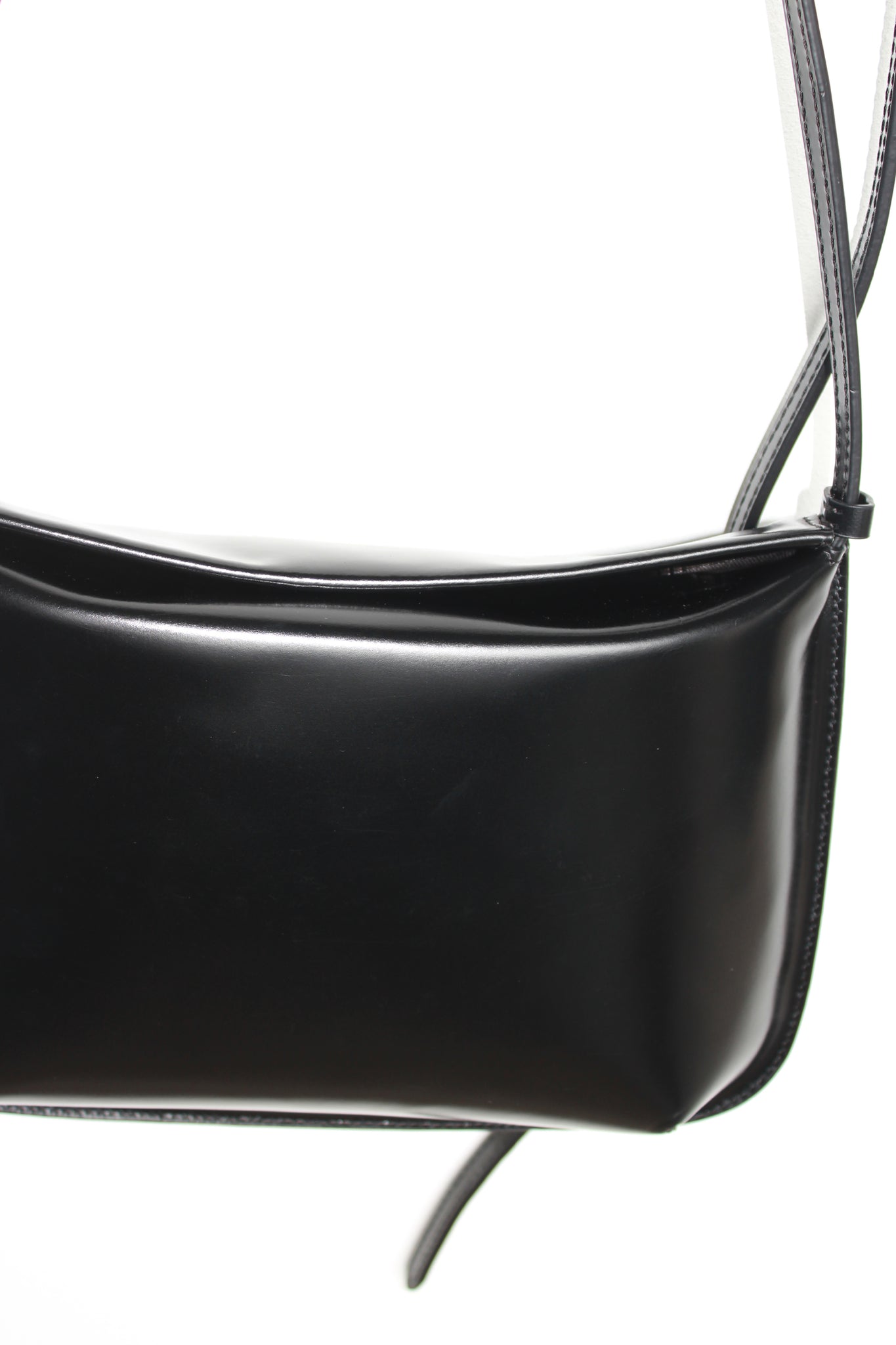 Dearni Shoulder/ Cross Bag in Black