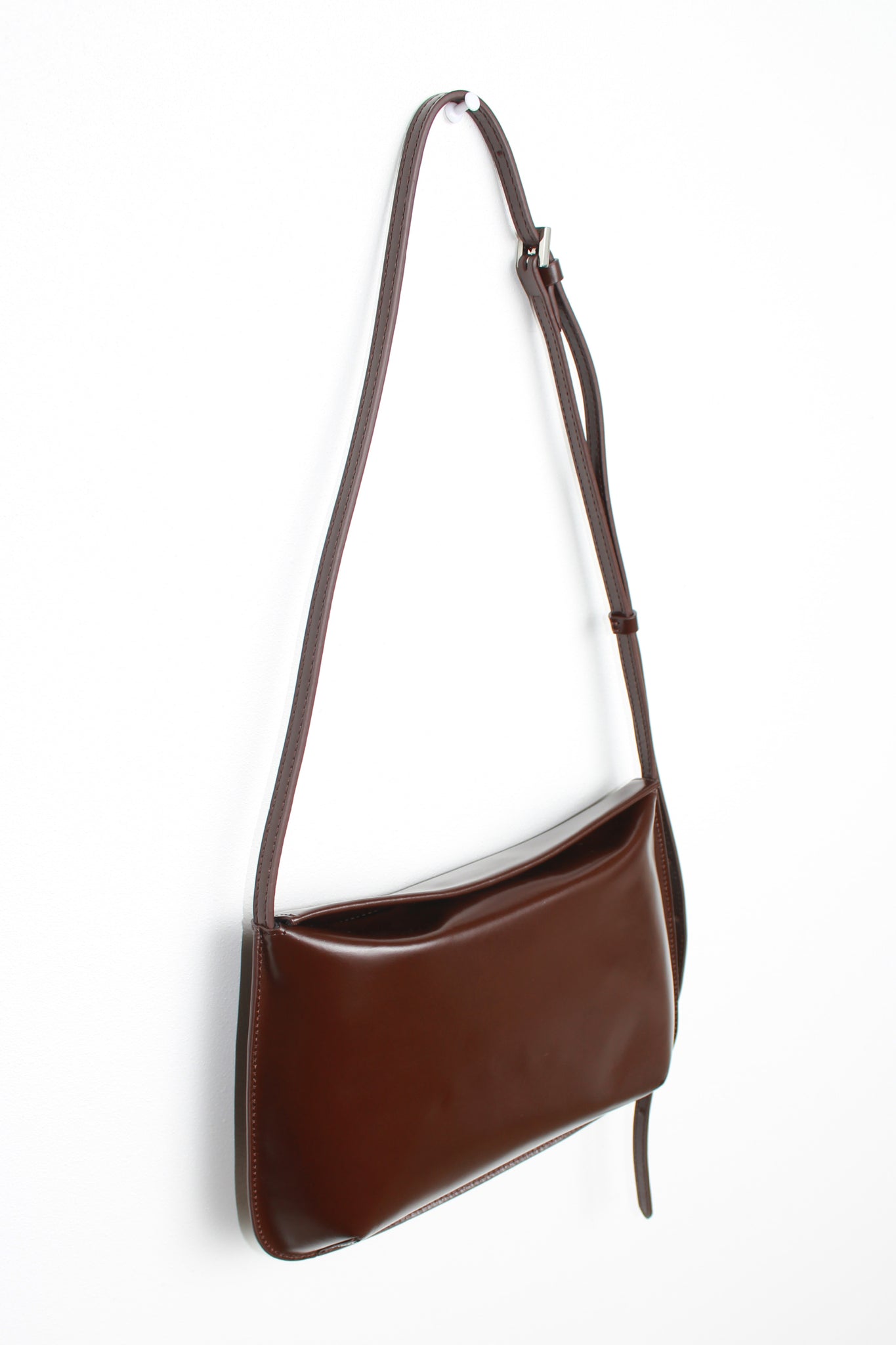 Dearni Shoulder/ Cross Bag in Brown