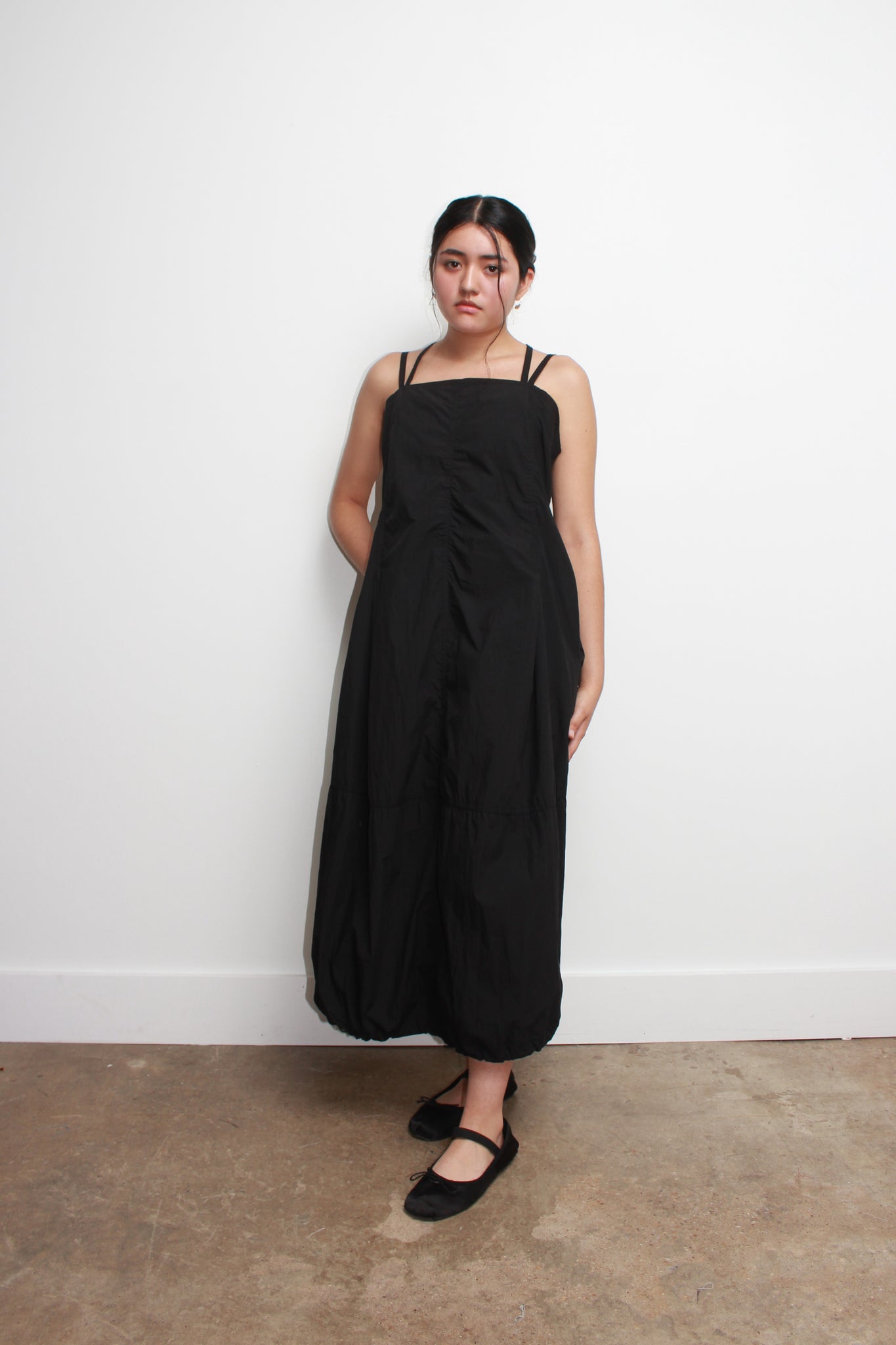 Mood String Dress in Black