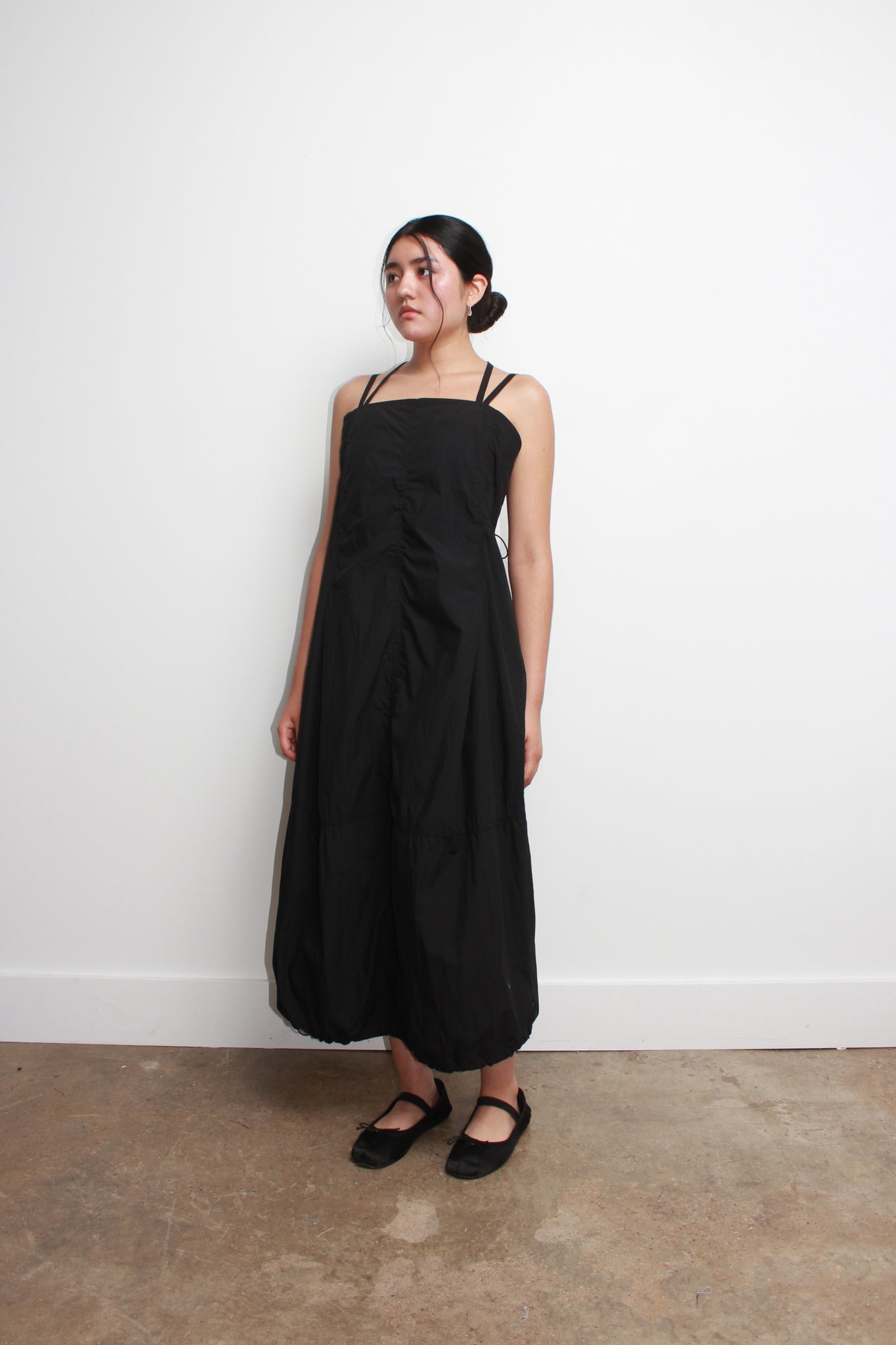 Mood String Dress in Black