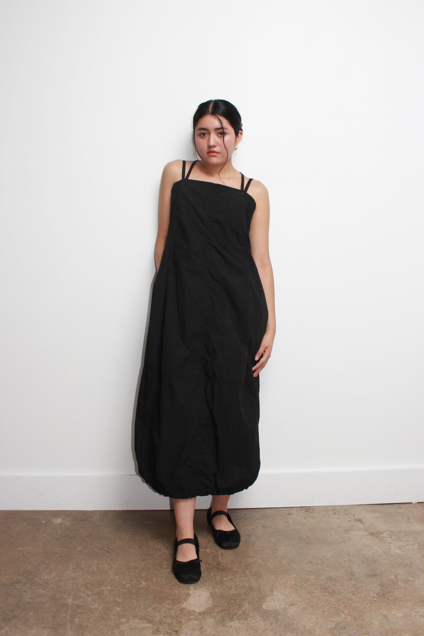 Mood String Dress in Black