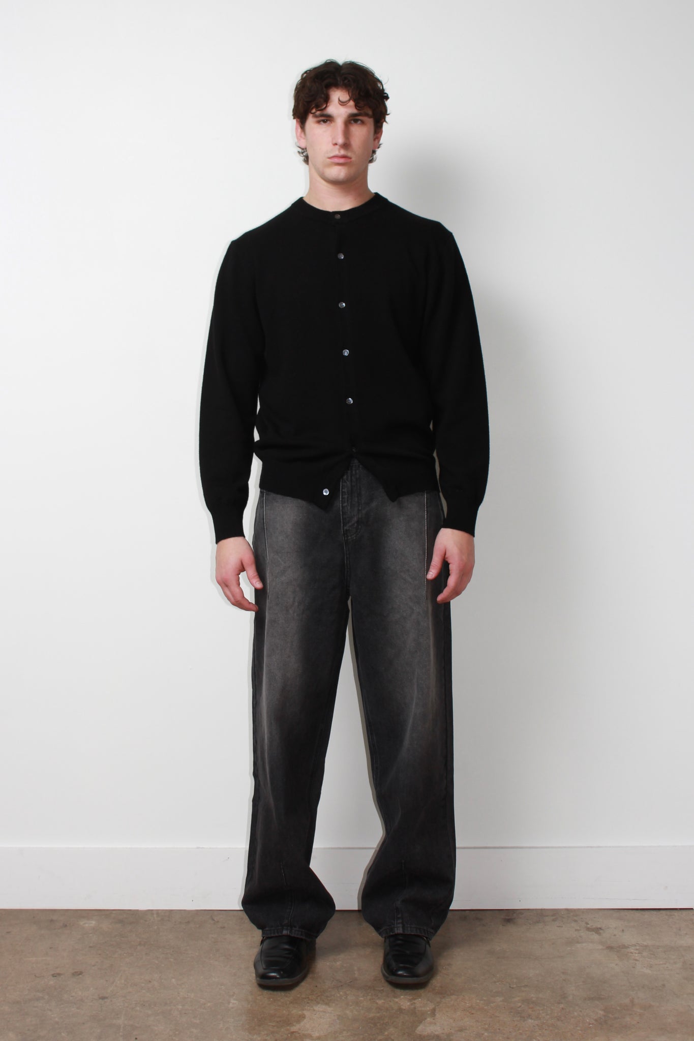 Sake Straight Leg Jeans in Black Wash