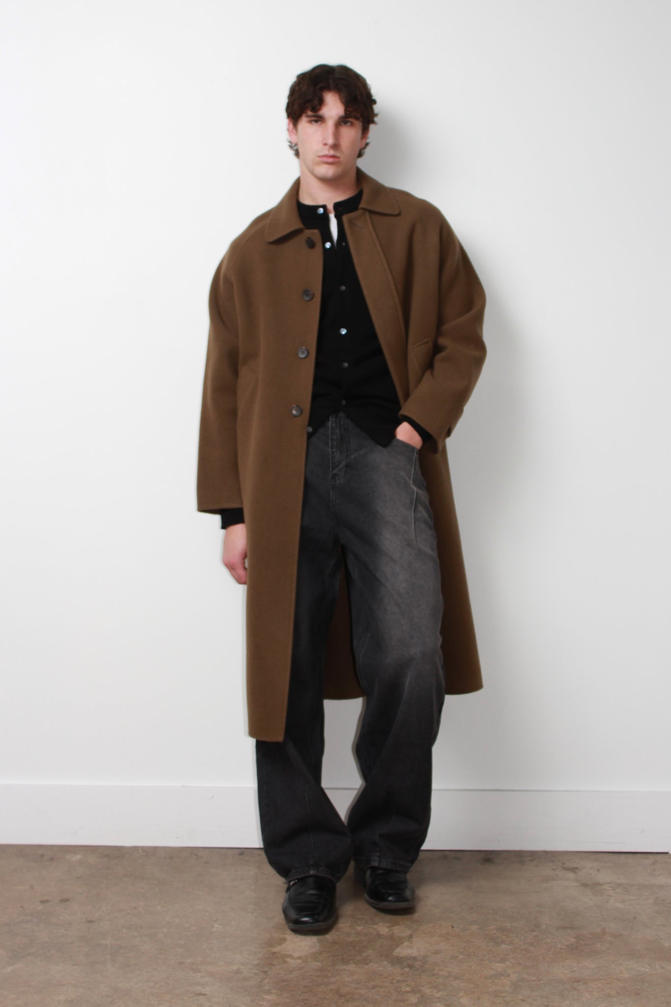 Oversized Milling Wool Coat in Olive Khaki