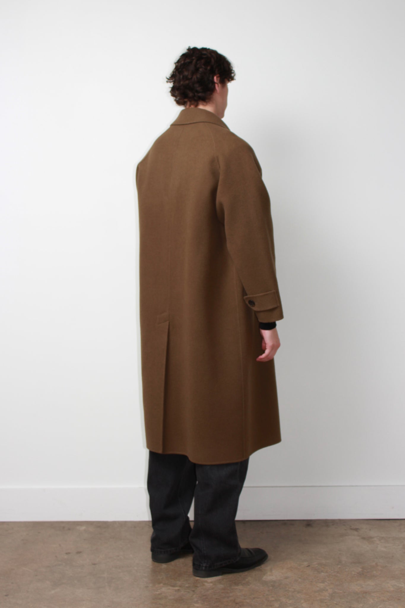 Oversized Milling Wool Coat in Olive Khaki