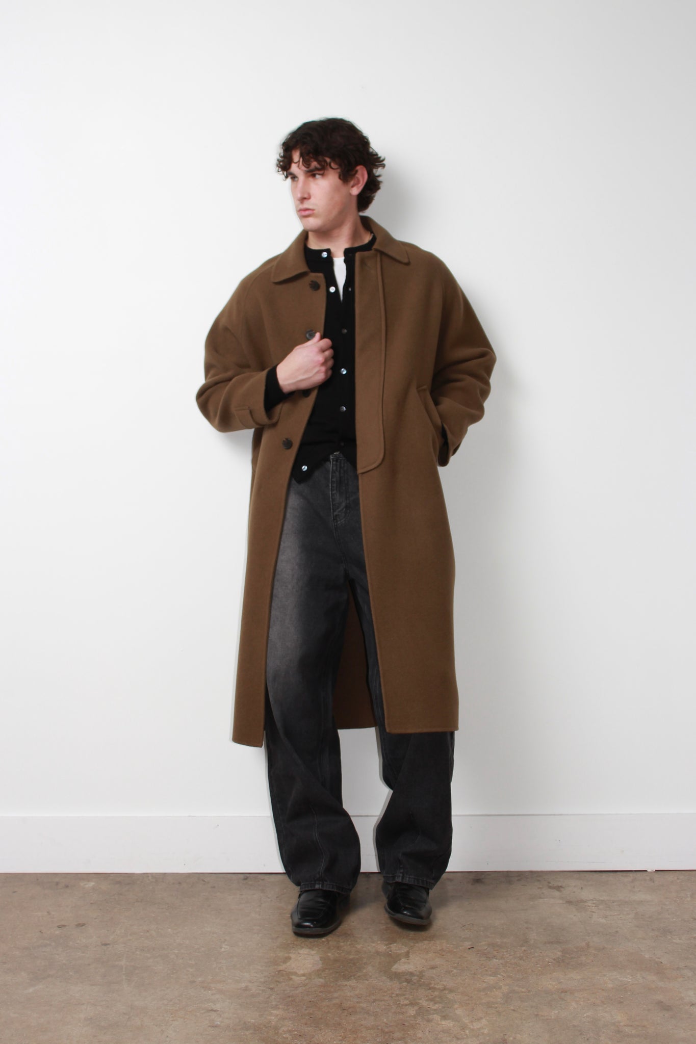 Oversized Milling Wool Coat in Olive Khaki