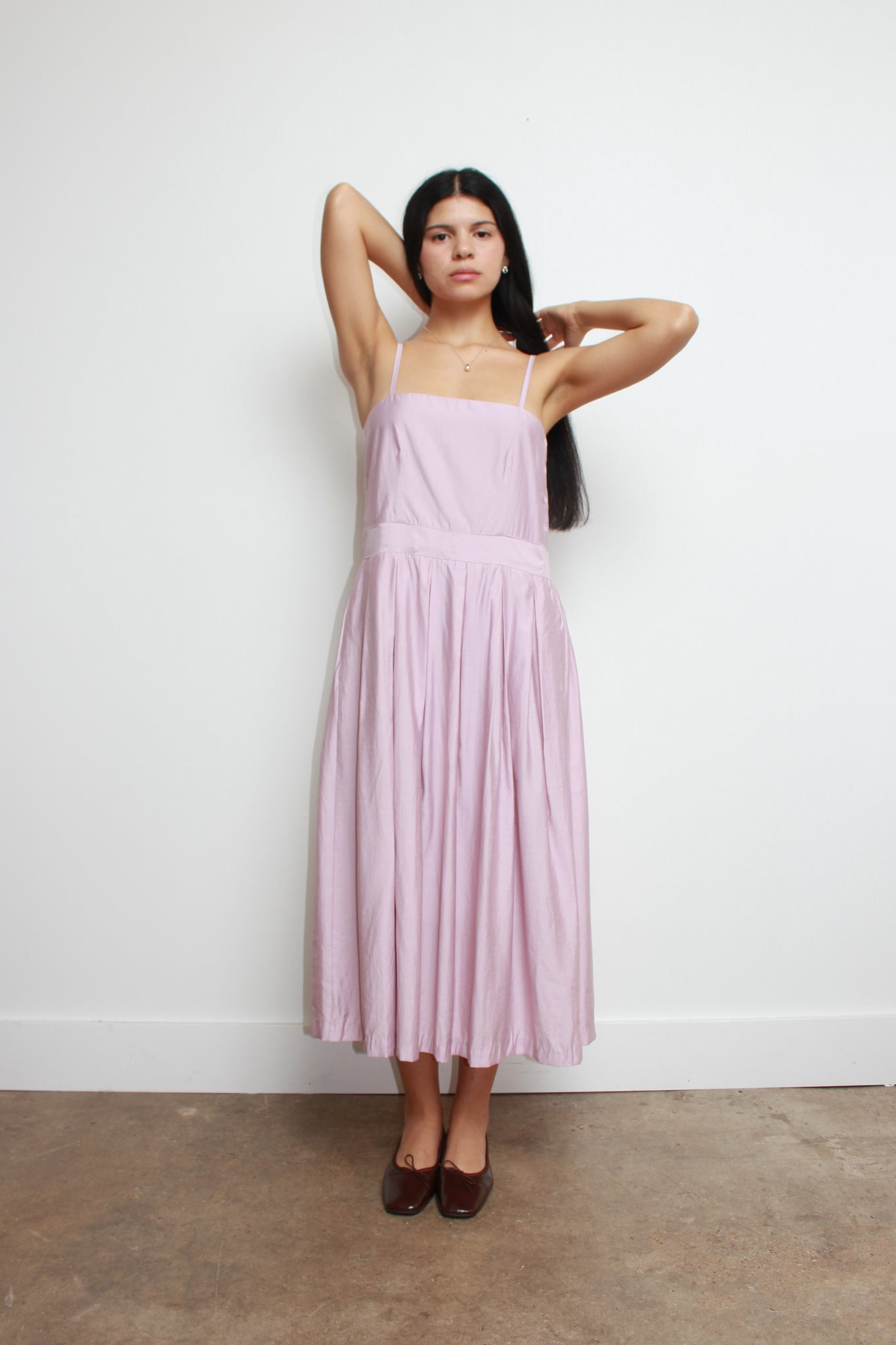 Roaming Dress in Violet pink