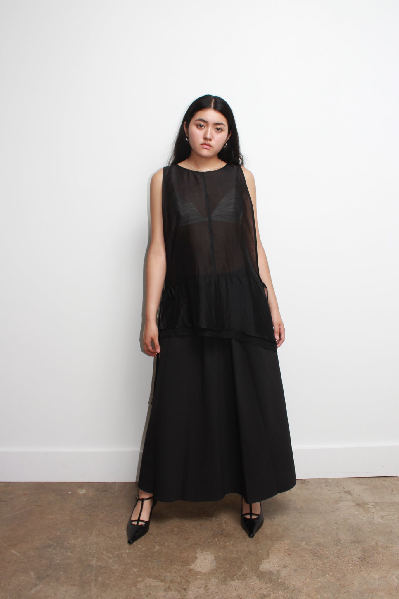 Belt loop Shirring Skirt in Black