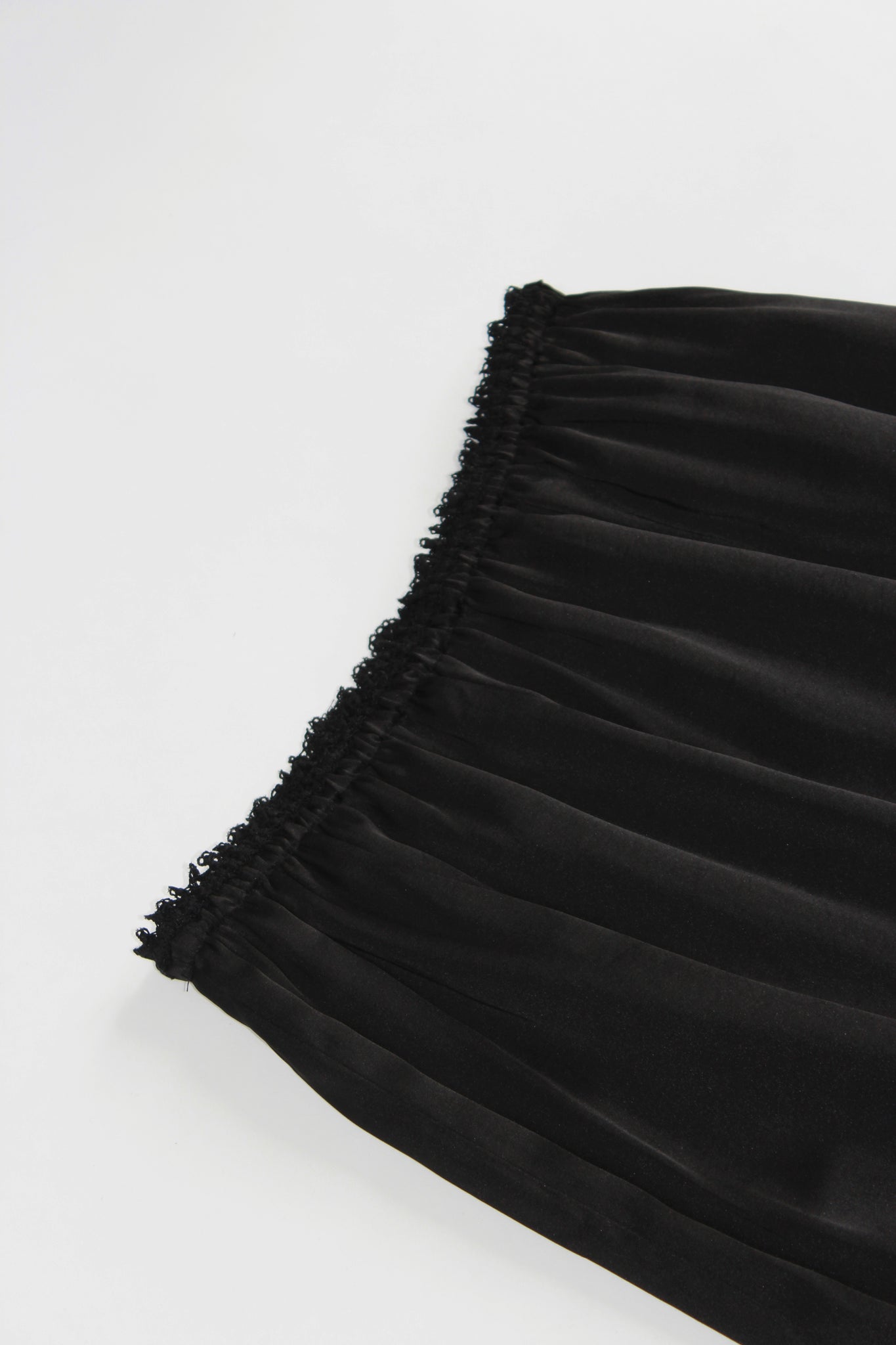 Acker Lace Midi Skirt in Black