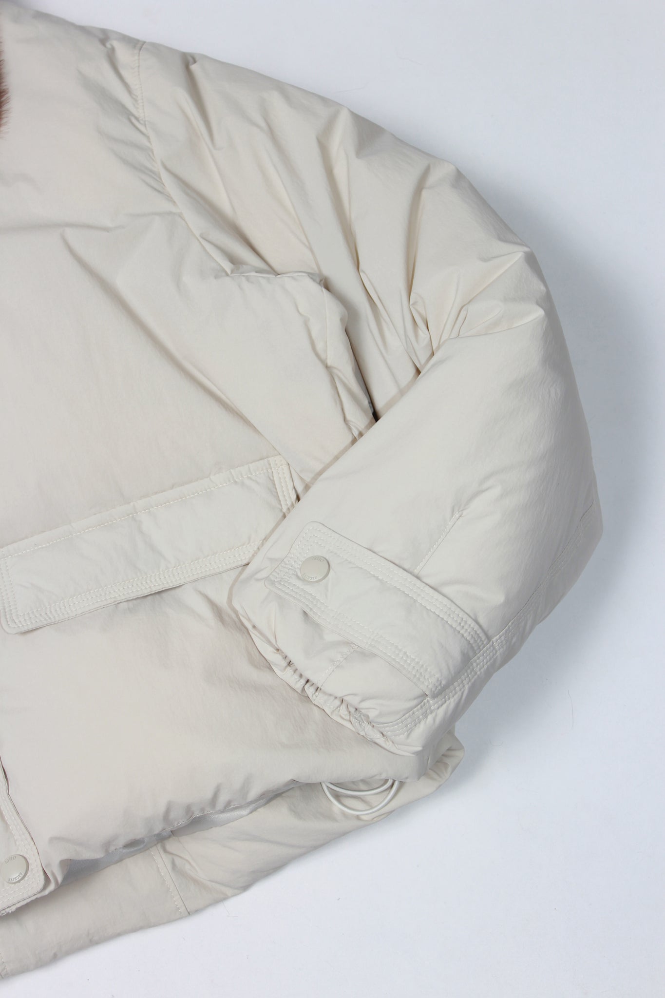 Leive Fur Duck Down Jacket in Cream