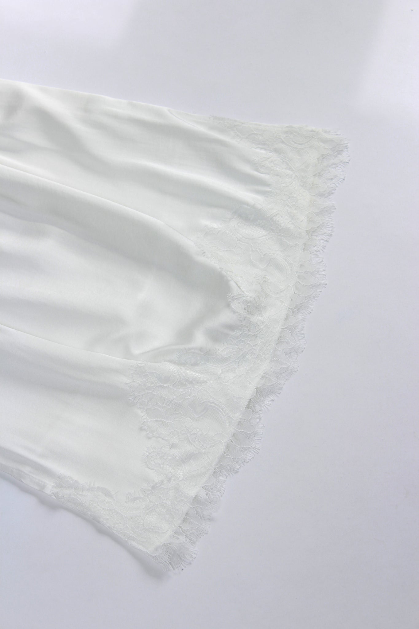 Acker Lace Midi Skirt in White