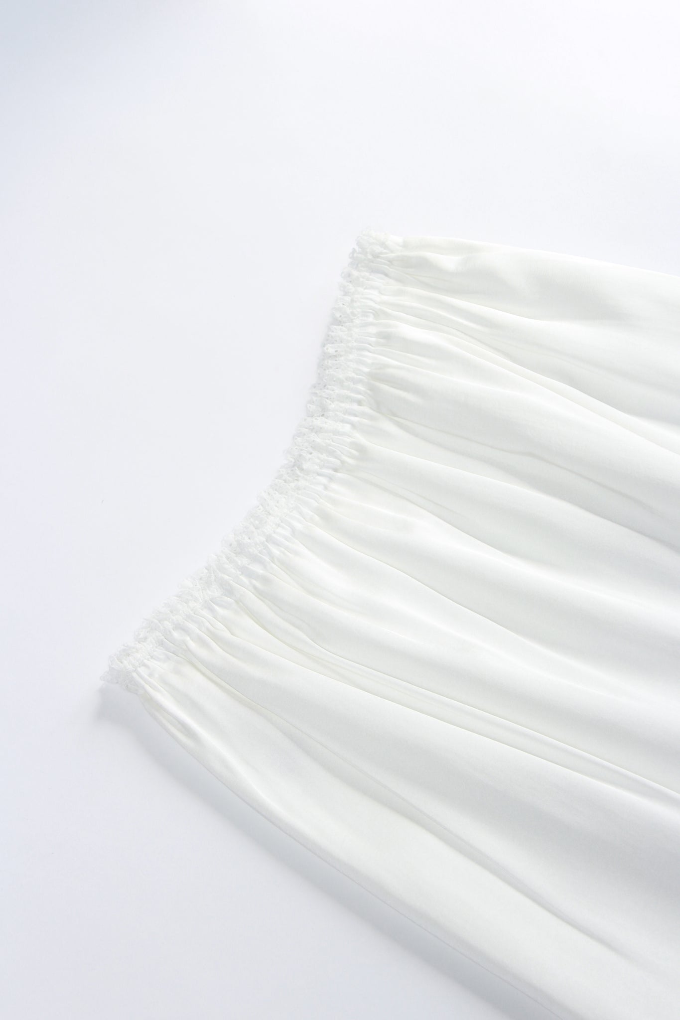 Acker Lace Midi Skirt in White