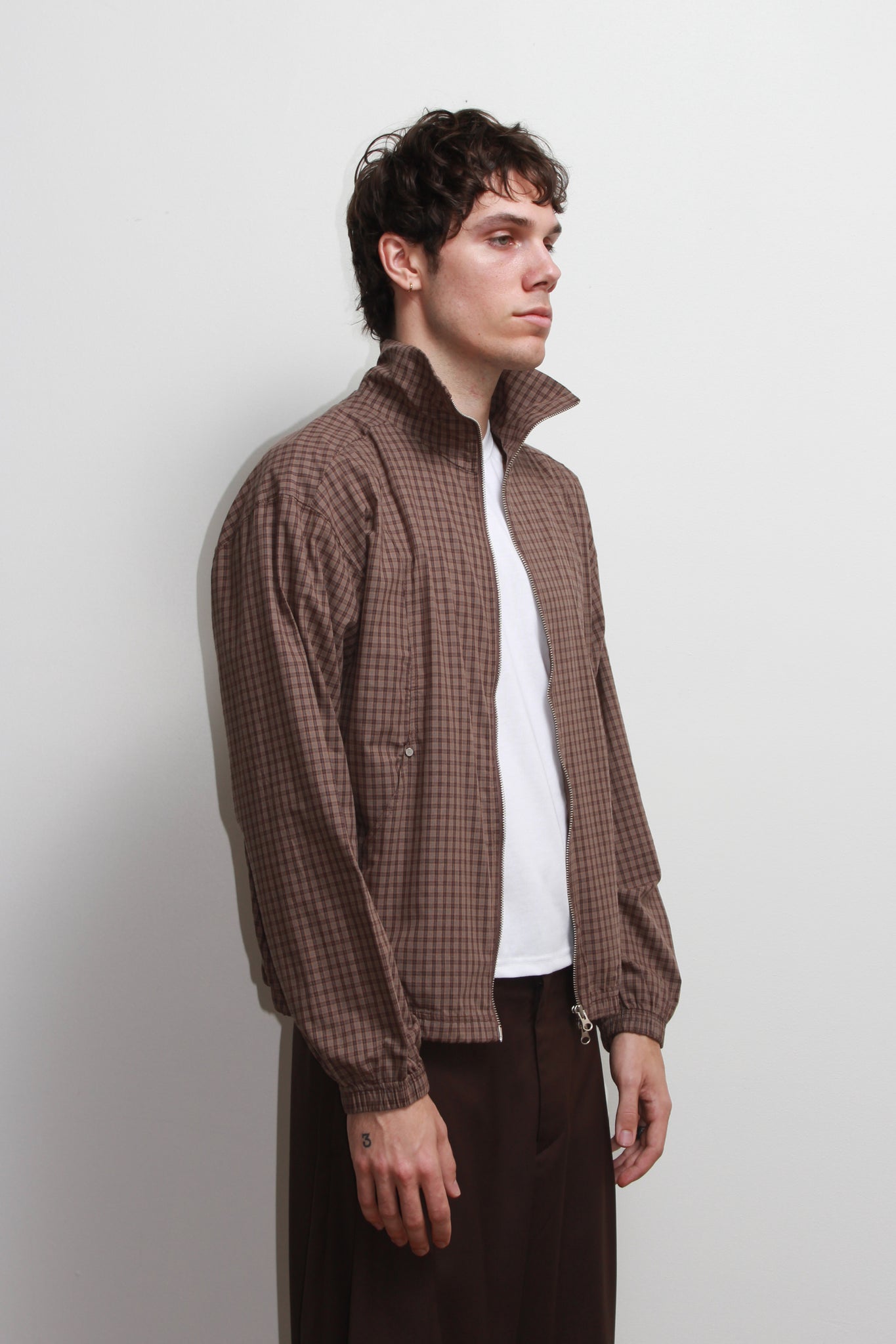 Kai Plaid Zipper Shirket in Brown