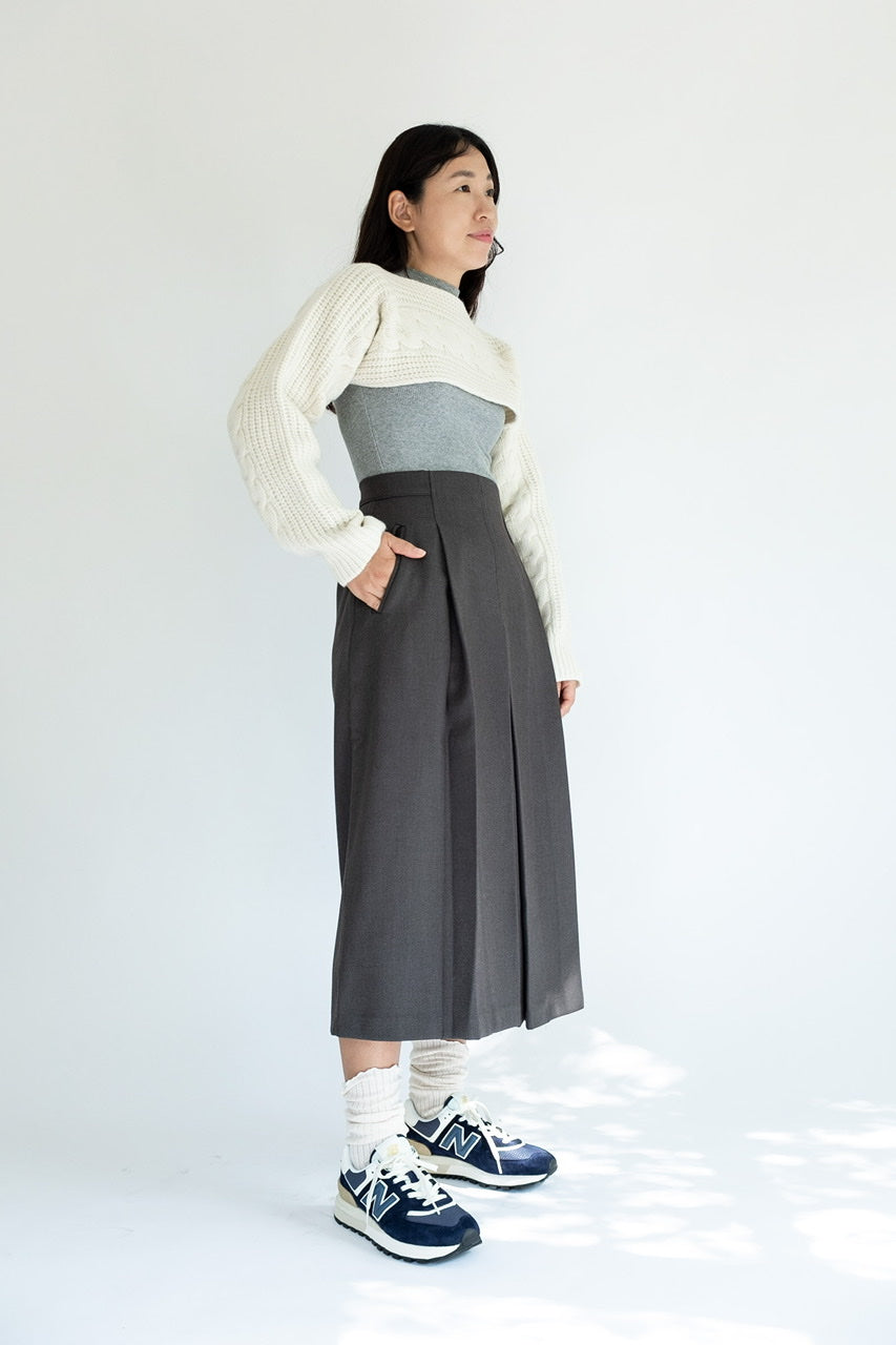Center Pleated Skirt (2 Colors)