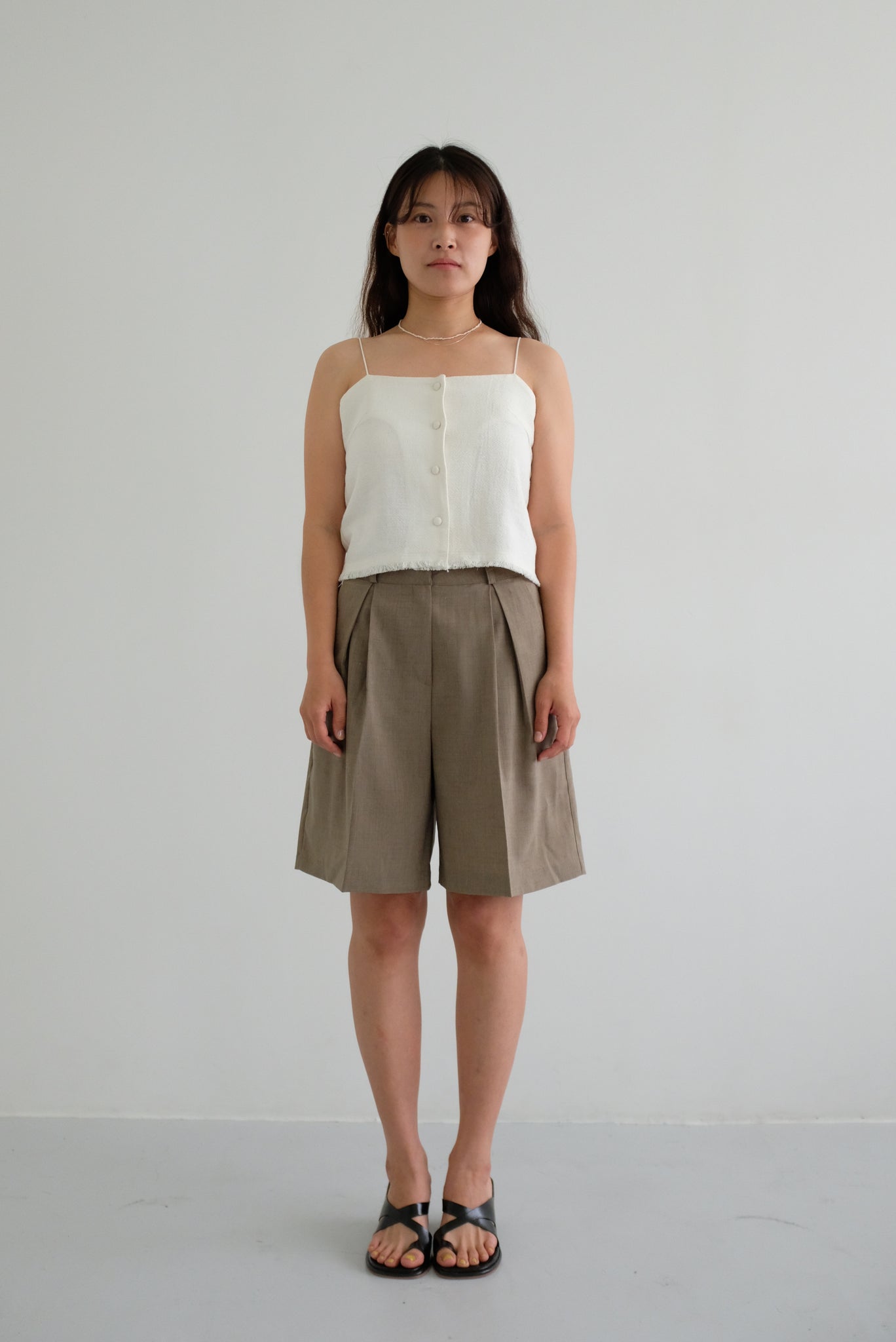 Breeze Tailored Shorts in Taupe