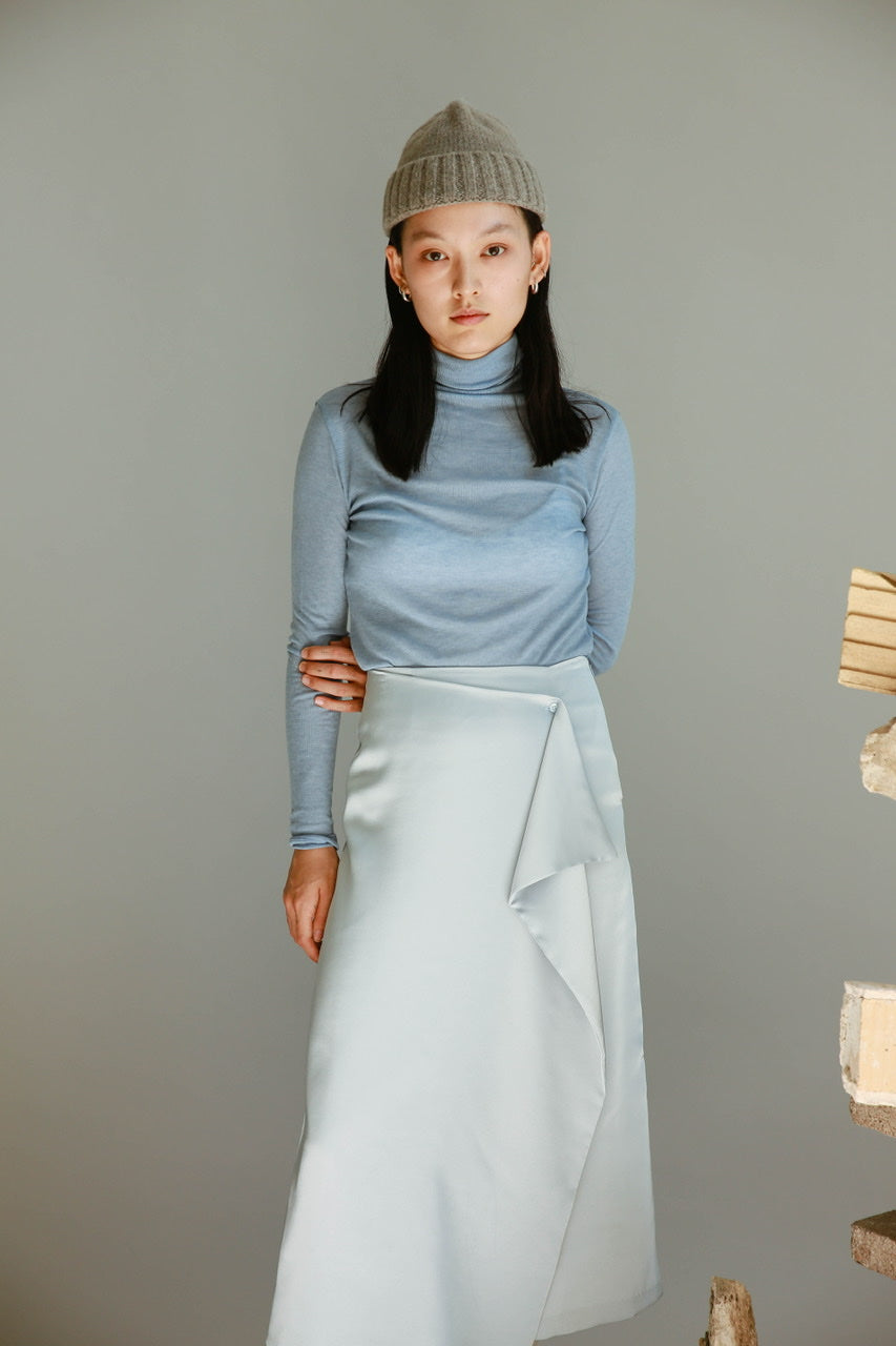 Wave Silky Skirt in blue