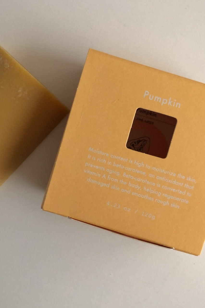 Hanahzo) Pumpkin Soap