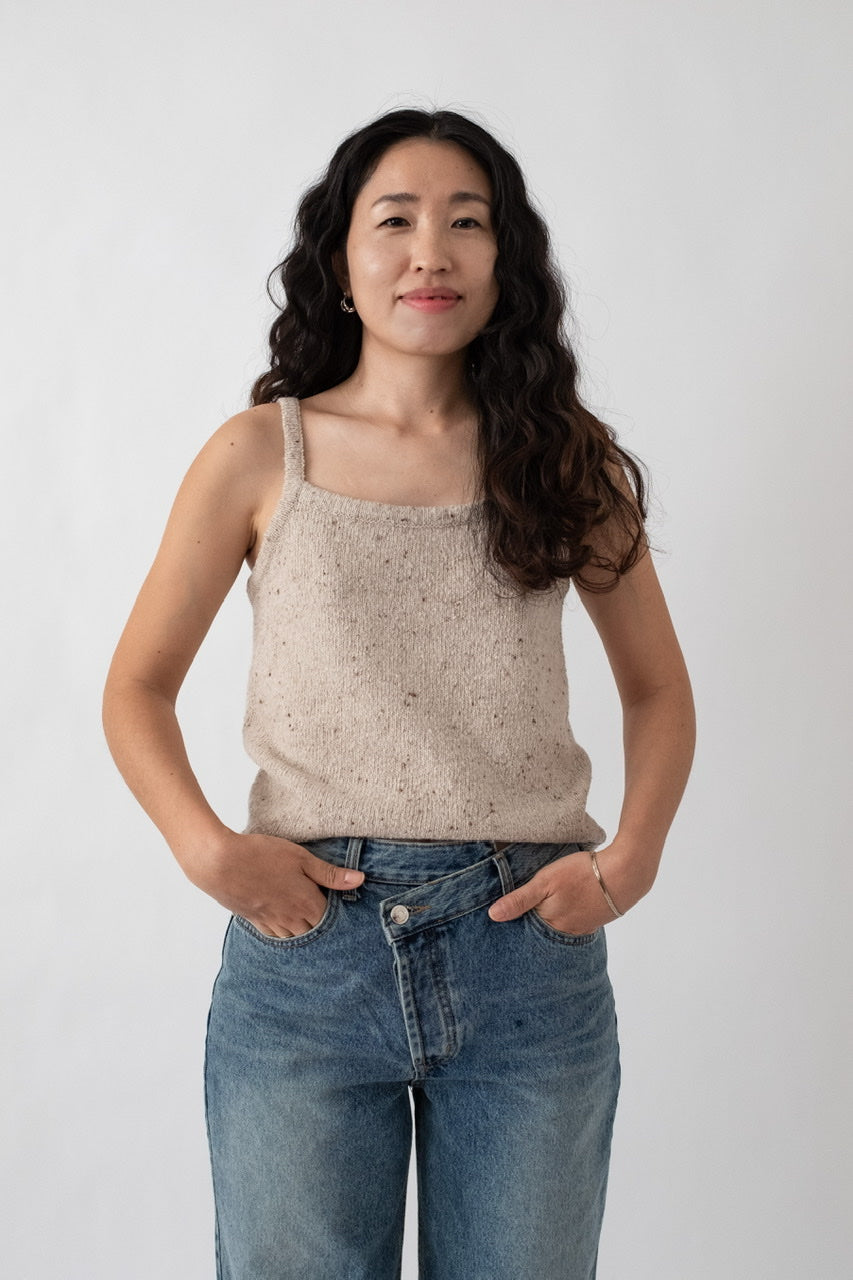 Unbalance Straight Leg Jean