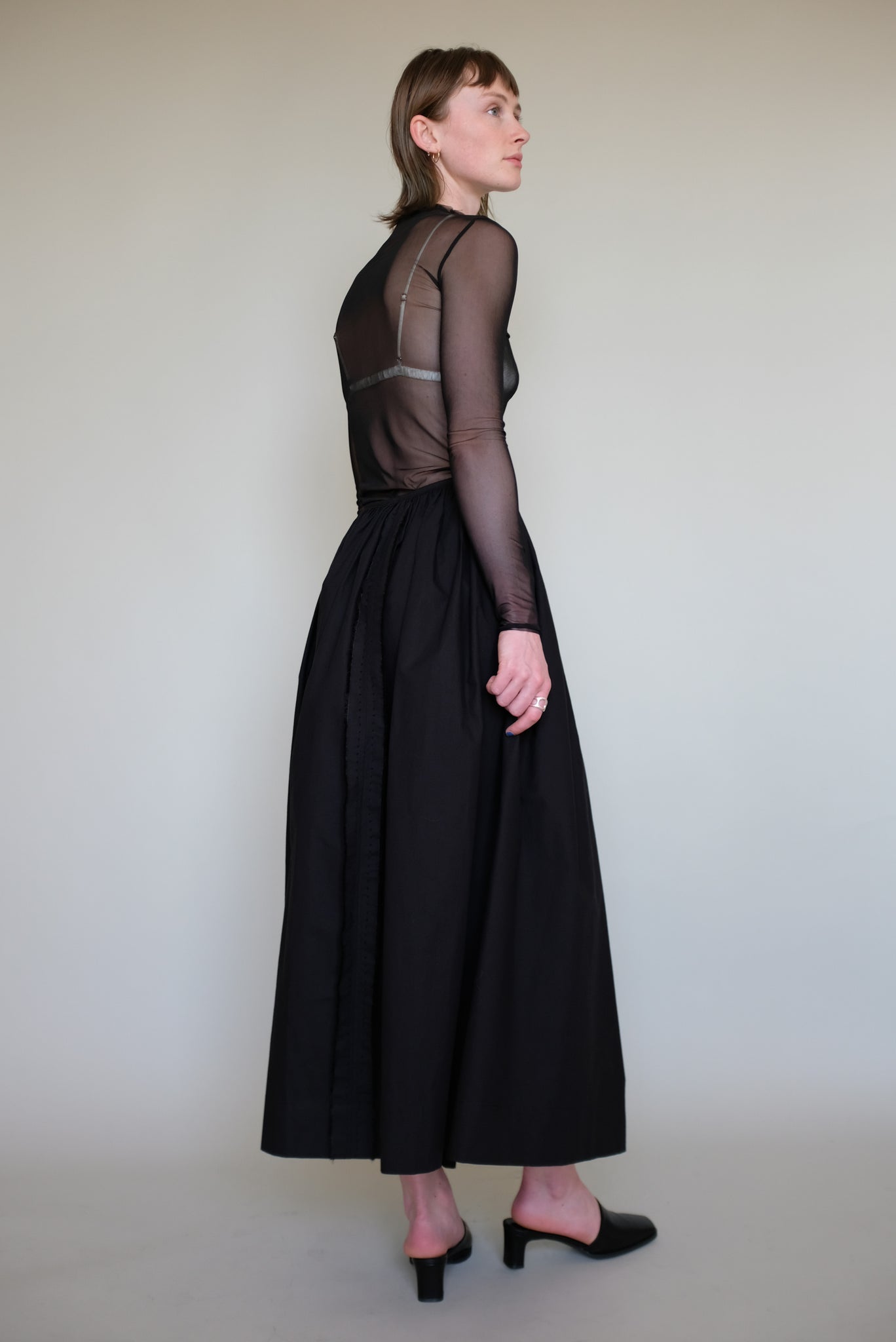 Mesh round neck in Black